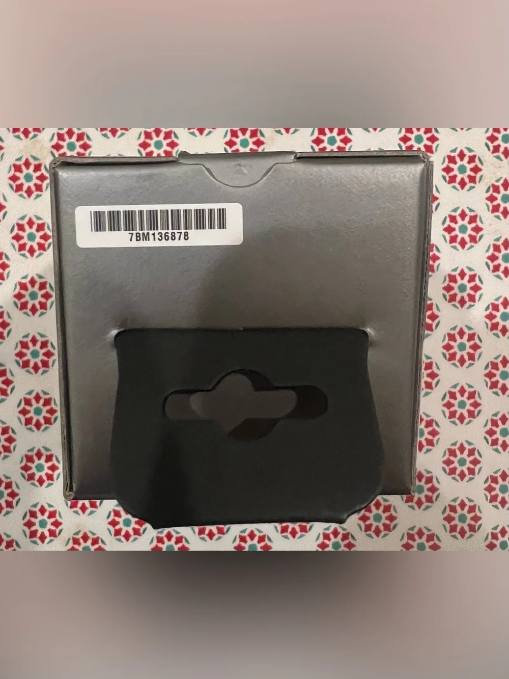 Garmin vívosmart 5 Fitness Tracker | Size Large - Black | New Open Box